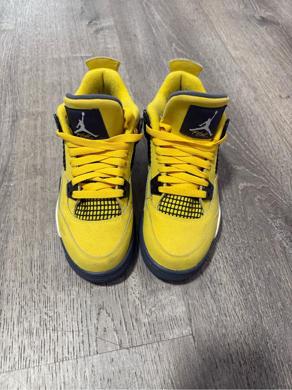 Jordan 4 retro lightning